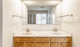 1101 Spanish Lake Dr, Avon, IN 46123