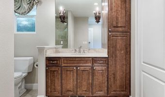 6828 Fairfield Dr, Santa Rosa, CA 95409