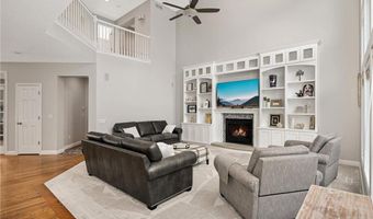 13877 Elkhart Rd, Apple Valley, MN 55124