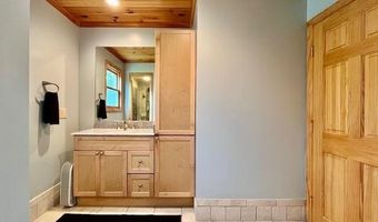 80 Maynesboro St, Berlin, NH 03570