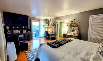 15 Cedarcrest Dr, Bayville, NJ 08721