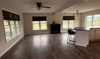 360 Rainbow Ln, Asbury, WV 24916