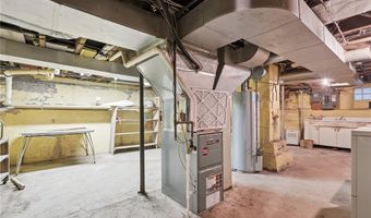 4306 F St, Amana, IA 52203