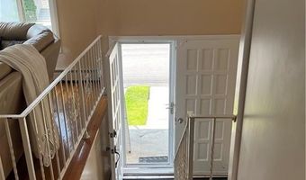 52 Bicentennial Way, North Providence, RI 02911
