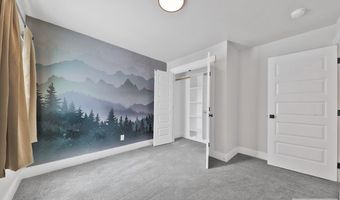 2391 Homewood Dr, Ammon, ID 83406