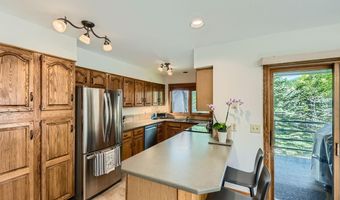 3050 Wildridge Rd 3, Avon, CO 81620