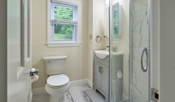 304 South St, Auburn, MA 01501