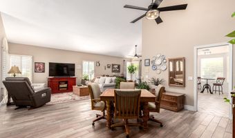 10613 E VOAX Dr, Sun Lakes, AZ 85248