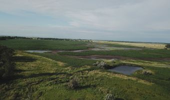 2410 135TH St SW, Aberdeen, SD 57401