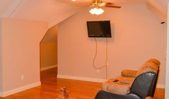 166 Castleton Dr, Bardstown, KY 40004
