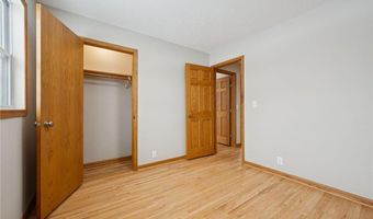 540 156th Ln NW, Andover, MN 55304