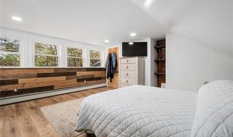 409 Summit Rd, Exeter, RI 02822