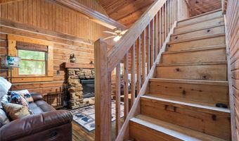 3330 Shamrock Ln, Birdseye, IN 47513
