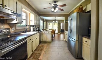 93 Jaycee Cv, Bells, TN 38006