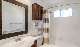 1116 Circle Dr, Escondido, CA 92025