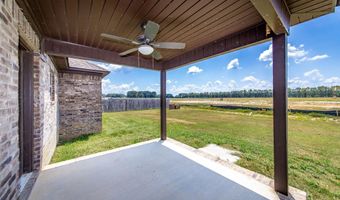 155 Lloyd Henderson Dr, Beebe, AR 72012