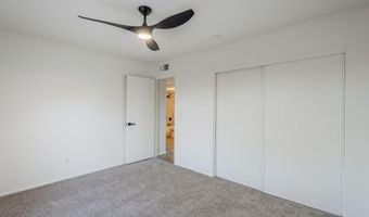 529 W MYRNA Ln, Chandler, AZ 85225