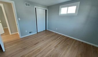 16 Fyffe Ave, Cranston, RI 02920