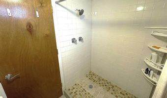 30 N Division St, Cowley, WY 82420