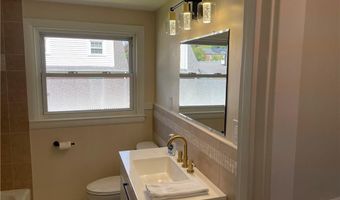 29 TACOMA St, Cranston, RI 02920