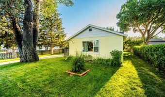 936 N Carrington Ave, Buffalo, WY 82834