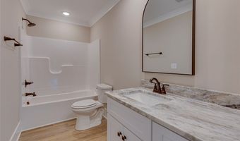 125 Hidden Lake Dr, Anderson, SC 29625