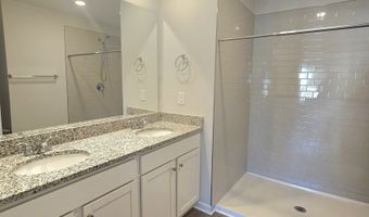 148 Village Green V Dr, Adairsville, GA 30103