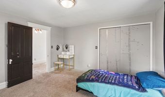 512 N D St, Albia, IA 52531