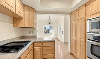 1701 Commodore Dr, Anchorage, AK 99507