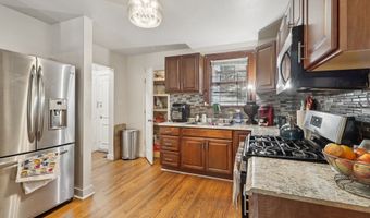 30 Dover St, Bridgeport, CT 06610