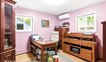 829 Townsend Cresent W St, Algonac, MI 48001