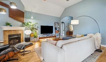 3202 Debbie Ln, Bartlesville, OK 74006