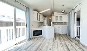 15577 HIGHWAY 101 #F3, Brookings, OR 97415