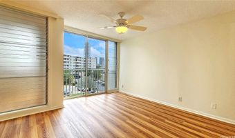 1624 Kanunu St 304, Honolulu, HI 96814