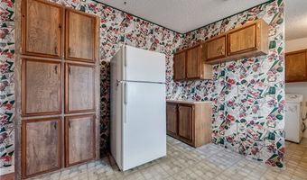 620 W Gretta Ln, Indian Springs, NV 89018
