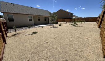 576 Country Hollow Dr, Fernley, NV 89408