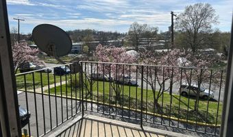 6011 EMERSON St 402, Bladensburg, MD 20710