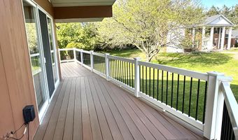 826 EASTVIEW Dr, Antigo, WI 54409