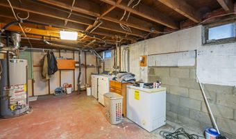 34 Drexel Dr, Jackson, NJ 08527
