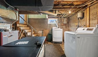 361 14th St, Bangor, ME 04401