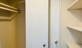 4957 AMERICANA Dr 106, Annandale, VA 22003