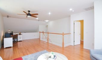 158 Bearhill Rd 105, Cumberland, RI 02864