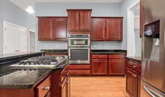7119 BARRY Rd, Alexandria, VA 22315