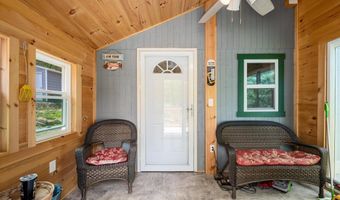 14 JOHNS Rd, Augusta, WV 26704