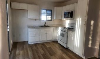 945 Holly St, Bullhead City, AZ 86442