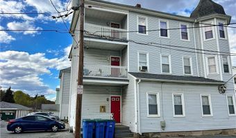176 RAILROAD St, Lincoln, RI 02838