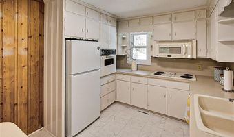 1856 Old Farmer Rd, Asheboro, NC 27205