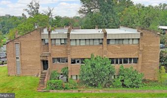 4200 DANIELS Ave, Annandale, VA 22003