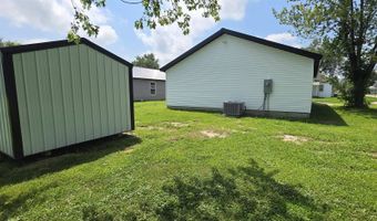703 S Durbin St, Bicknell, IN 47512