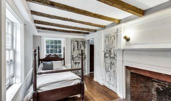 203 County Rd, Bourne, MA 02532